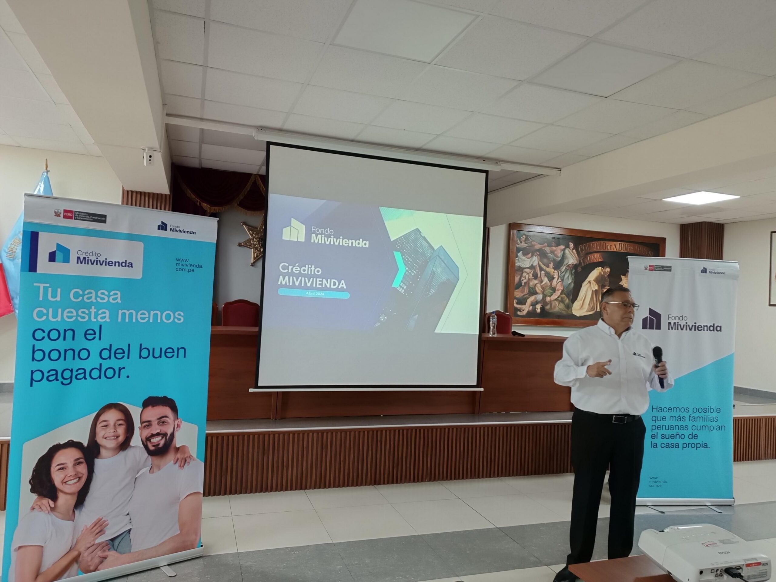 Mivivienda brinda charla en el Colegio de Abogados de Tacna